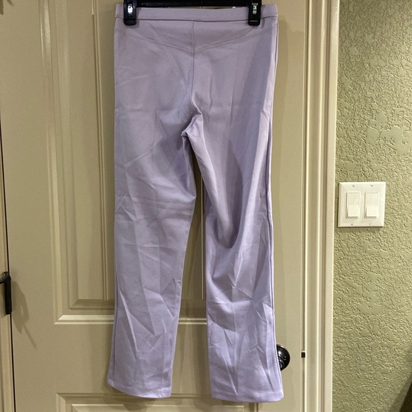 Lavender Colored Stretch Pant by Zig Zag Stripes Brand. NWOT! - Picture 4 of 16